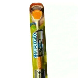 NWT Dentek Orabrush Tongue cleaner